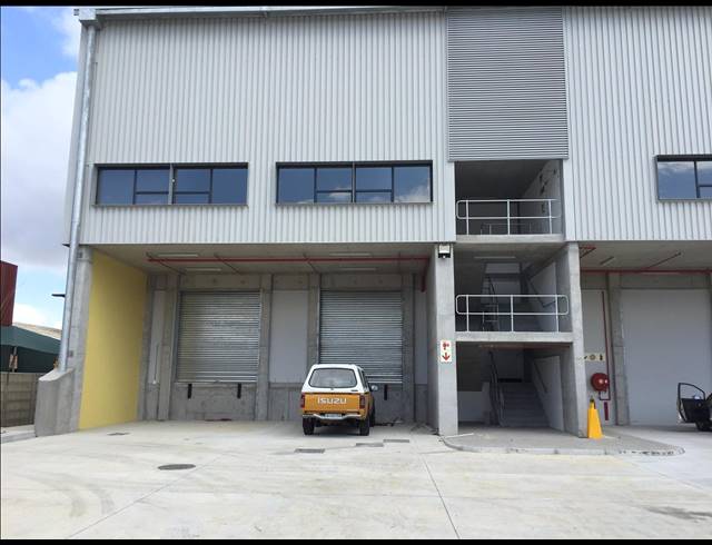 4,167M² FACTORY TO LET IN AIRPORT INDUSTRIA